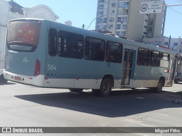 Viação Nossa Senhora Conquistadora 584 na cidade de Pelotas, Rio Grande do Sul, Brasil, por Miguel Filho. Número da foto: #9343532.