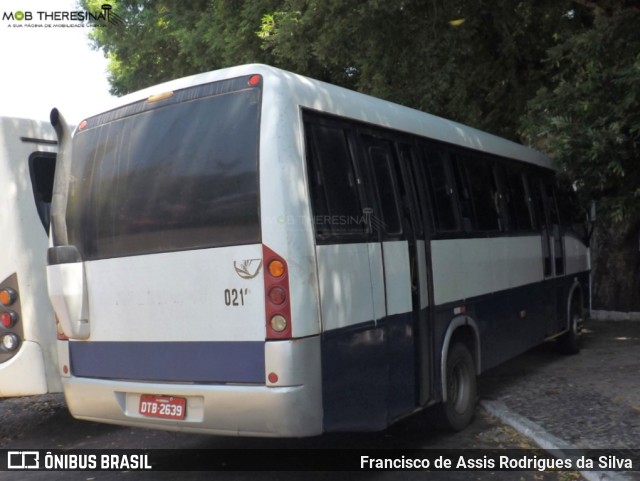 Ônibus Particulares 6926 na cidade de Teresina, Piauí, Brasil, por Francisco de Assis Rodrigues da Silva. Número da foto: #9344546.