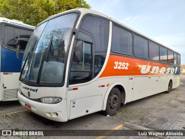Unesul de Transportes 3252 na cidade de Porto Alegre, Rio Grande do Sul, Brasil, por Luiz Wagner Almeida. Número da foto: #9343508.