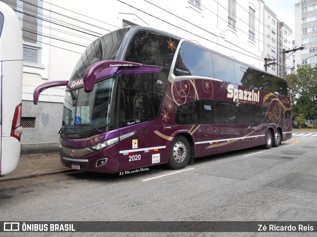 Spazzini Transportes 2020 na cidade de Petrópolis, Rio de Janeiro, Brasil, por Zé Ricardo Reis. Número da foto: #9346335.