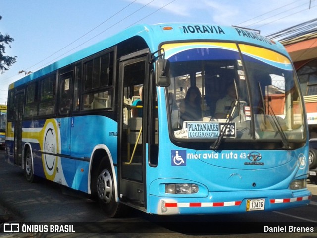 Transportes Paracito 16 na cidade de San Vicente, Moravia, San José, Costa Rica, por Daniel Brenes. Número da foto: #9349928.