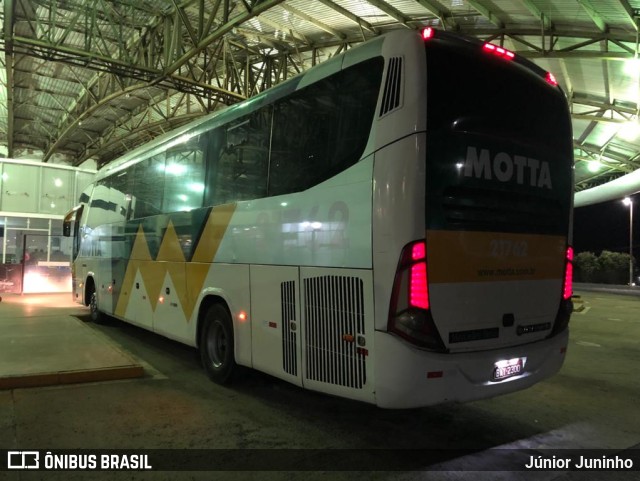 Viação Motta 21762 na cidade de Marília, São Paulo, Brasil, por Júnior Juninho. ID da foto: 9348785.