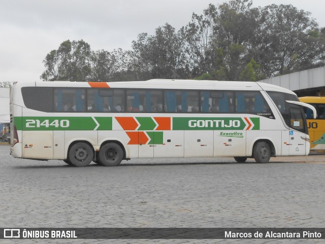 Empresa Gontijo de Transportes 21440 na cidade de Perdões, Minas Gerais, Brasil, por Marcos de Alcantara Pinto. ID da foto: 9352056.