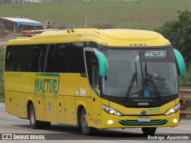 Mactur 6600 na cidade de Conselheiro Lafaiete, Minas Gerais, Brasil, por Rodrigo  Aparecido. Número da foto: #9351545.