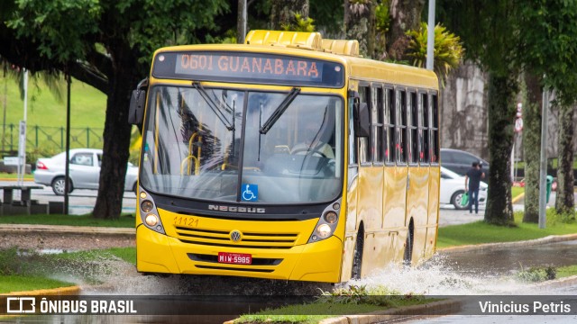 Gidion Transporte e Turismo 11121 na cidade de Joinville, Santa Catarina, Brasil, por Vinicius Petris. ID da foto: 9426383.