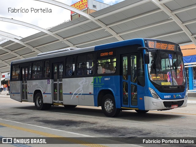 ATT - Atlântico Transportes e Turismo - Vitória da Conquista 8807 na cidade de Vitória da Conquista, Bahia, Brasil, por Fabrício Portella Matos. Número da foto: #9454081.