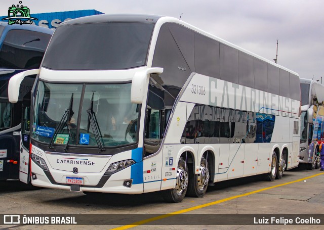 Auto Viação Catarinense 321306 na cidade de São Paulo, São Paulo, Brasil, por Luiz Felipe Coelho. ID da foto: 9456855.