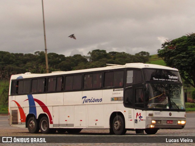 Moura Turismo 500 na cidade de João Monlevade, Minas Gerais, Brasil, por Lucas Vieira. Número da foto: #9459927.