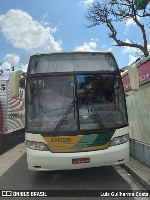 Empresa Gontijo de Transportes 12695 na cidade de Patrocínio, Minas Gerais, Brasil, por Luis Guilherme Costa. ID da foto: 9465981.