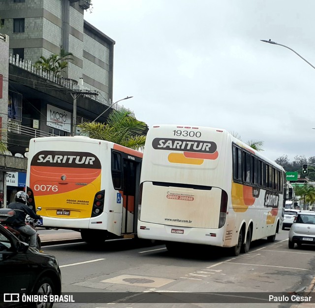 Saritur - Santa Rita Transporte Urbano e Rodoviário 19300 na cidade de Itabira, Minas Gerais, Brasil, por Paulo Cesar. ID da foto: 9465953.