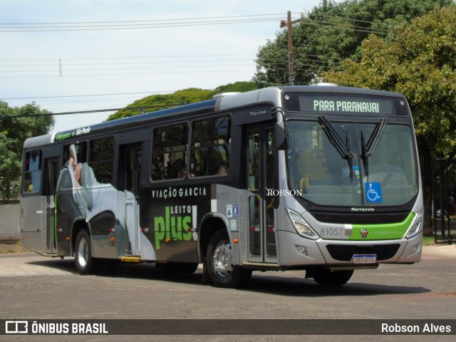 Viação Garcia 81057 na cidade de Paranavaí, Paraná, Brasil, por Robson Alves. Número da foto: #9467698.