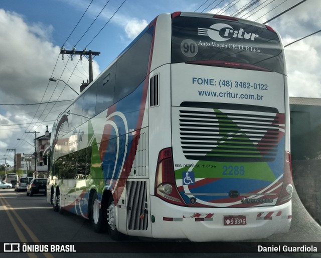 Auto Viação Critur 2288 na cidade de Florianópolis, Santa Catarina, Brasil, por Daniel Guardiola. Número da foto: #9468082.