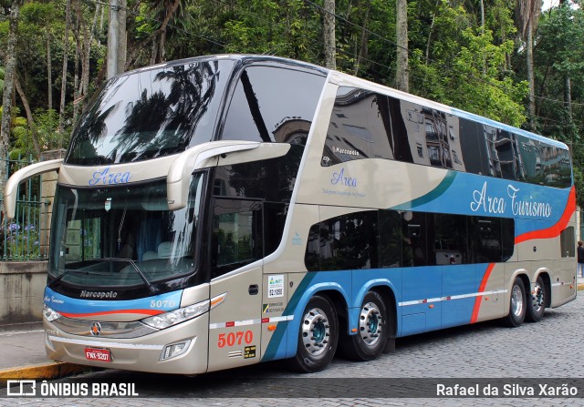 Arca Turismo 5070 na cidade de Petrópolis, Rio de Janeiro, Brasil, por Rafael da Silva Xarão. ID da foto: 9470809.