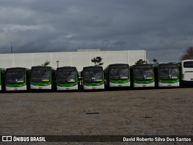 Viação Santa Brígida 1 1864 na cidade de São Paulo, São Paulo, Brasil, por David Roberto Silva Dos Santos. Número da foto: #9469708.