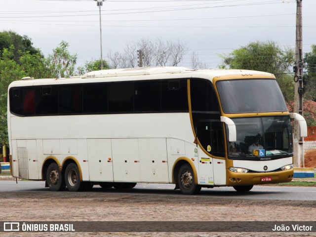 Ônibus Particulares 5256 na cidade de Lagoa do Piauí, Piauí, Brasil, por João Victor. ID da foto: 9471879.