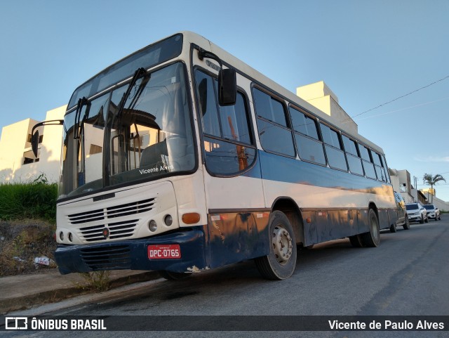 Fogos Planalto 6220 na cidade de Santo Antônio do Monte, Minas Gerais, Brasil, por Vicente de Paulo Alves. ID da foto: 9473447.