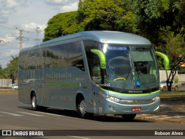 Viação Garcia 8483 na cidade de Paranavaí, Paraná, Brasil, por Robson Alves. ID da foto: 9473731.