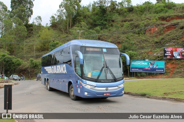 Viação Águia Branca 32050 na cidade de Viçosa, Minas Gerais, Brasil, por Julio Cesar Euzebio Alves. Número da foto: #9474482.
