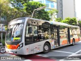 TRANSPPASS - Transporte de Passageiros 8 1600 na cidade de São Paulo, São Paulo, Brasil, por Paulo Gustavo. Número da foto: #:id.