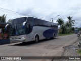 Ônibus Particulares 2050 na cidade de Ituberá, Bahia, Brasil, por Lucas Anjos. ID da foto: :id.