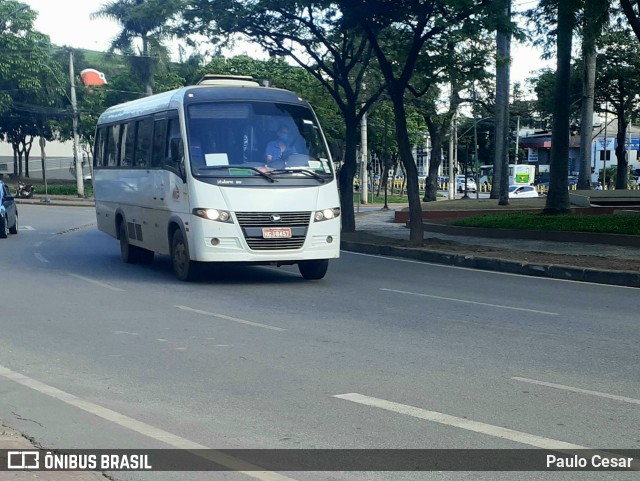 Ônibus Particulares S/N na cidade de Itabira, Minas Gerais, Brasil, por Paulo Cesar. Número da foto: #9480958.