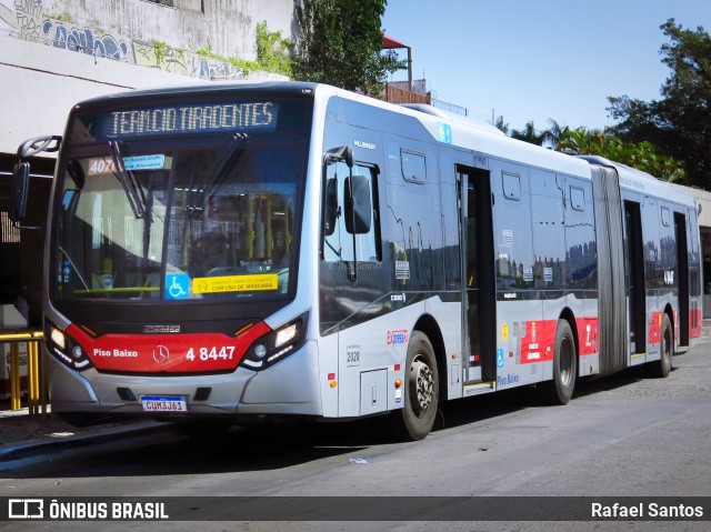 Express Transportes Urbanos Ltda 4 8447 na cidade de São Paulo, São Paulo, Brasil, por Rafael Santos. ID da foto: 9430645.