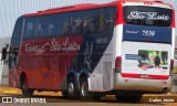 Expresso São Luiz 7530 na cidade de Goiânia, Goiás, Brasil, por Carlos Júnior. Número da foto: #9429195.