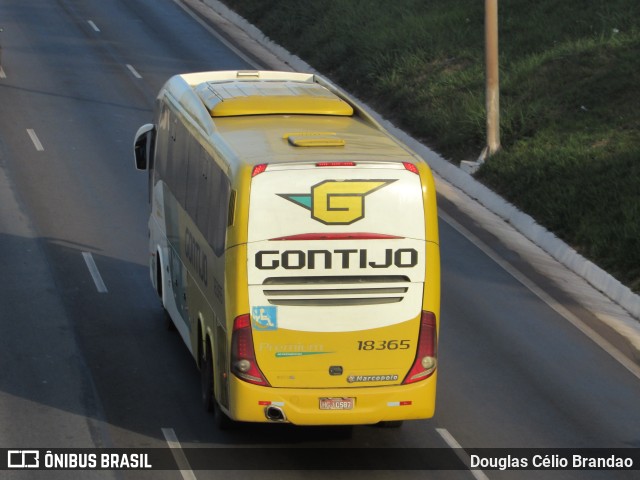 Empresa Gontijo de Transportes 18365 na cidade de Belo Horizonte, Minas Gerais, Brasil, por Douglas Célio Brandao. ID da foto: 9488943.