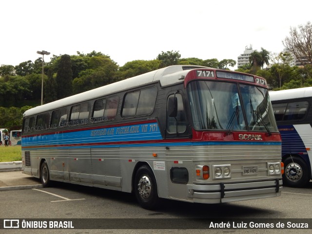Ônibus Particulares 7171 na cidade de São Paulo, São Paulo, Brasil, por André Luiz Gomes de Souza. Número da foto: #9487953.