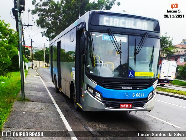 Transwolff Transportes e Turismo 6 6811 na cidade de São Paulo, São Paulo, Brasil, por Lucas Santos da Silva. Número da foto: #9490783.