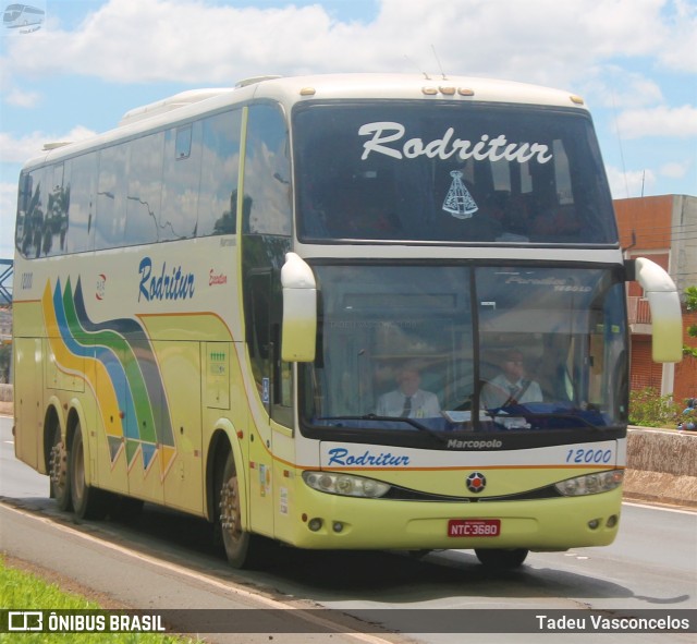 Rodritur 12000 na cidade de Uberlândia, Minas Gerais, Brasil, por Tadeu Vasconcelos. ID da foto: 9493403.