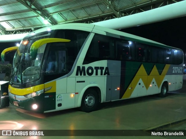 Viação Motta 21762 na cidade de Marília, São Paulo, Brasil, por Netto Brandelik. Número da foto: #9494453.