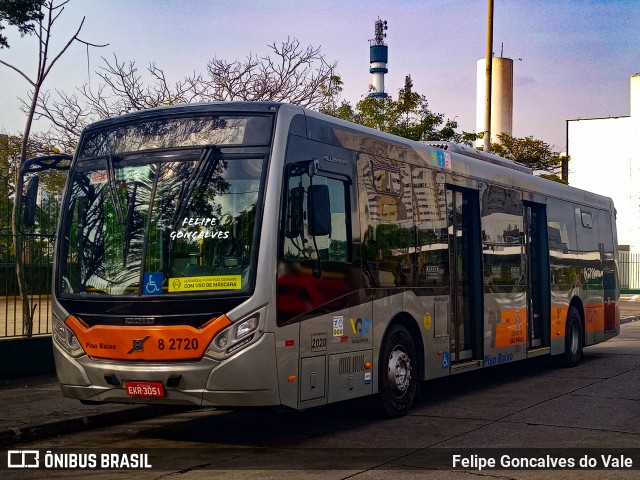 Viação Gato Preto 8 2720 na cidade de São Paulo, São Paulo, Brasil, por Felipe Goncalves do Vale. Número da foto: #9499114.
