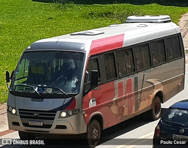 WV Tour S/n na cidade de Itabira, Minas Gerais, Brasil, por Paulo Cesar. ID da foto: 9498411.