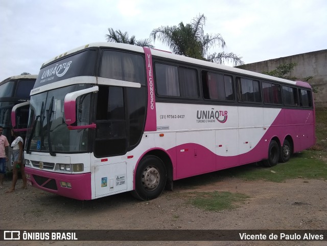 União Tur Turismo e Viagens 2012 na cidade de Ipaba, Minas Gerais, Brasil, por Vicente de Paulo Alves. ID da foto: 9496829.