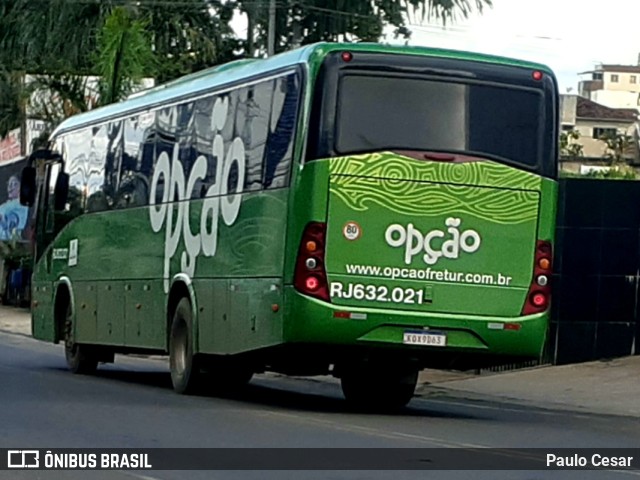 Opção Fretamento e Turismo RJ 632.021 na cidade de Itabira, Minas Gerais, Brasil, por Paulo Cesar. Número da foto: #9498551.