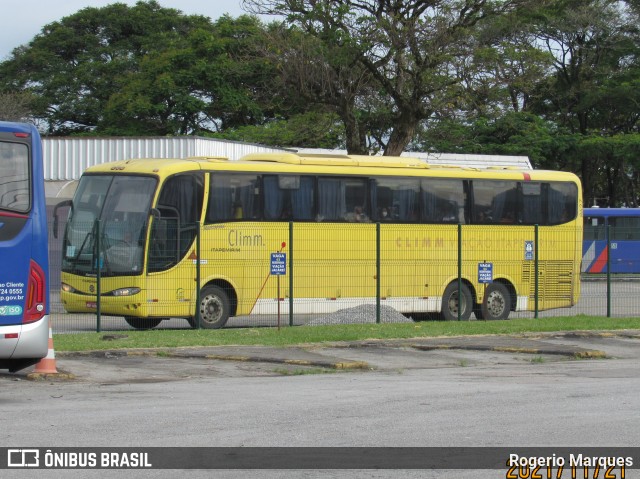 Viação Itapemirim 8627 na cidade de São José dos Campos, São Paulo, Brasil, por Rogerio Marques. ID da foto: 9499340.