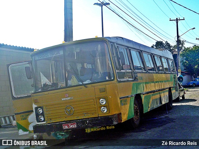 Ônibus Particulares CDL3453 na cidade de Rio de Janeiro, Rio de Janeiro, Brasil, por Zé Ricardo Reis. ID da foto: 9500548.