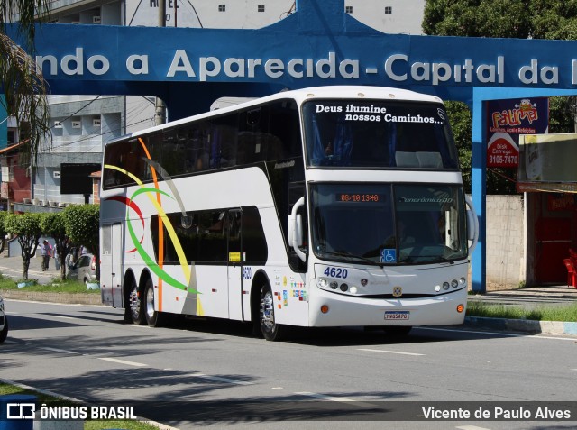 Ônibus Particulares 4620 na cidade de Aparecida, São Paulo, Brasil, por Vicente de Paulo Alves. Número da foto: #9501923.