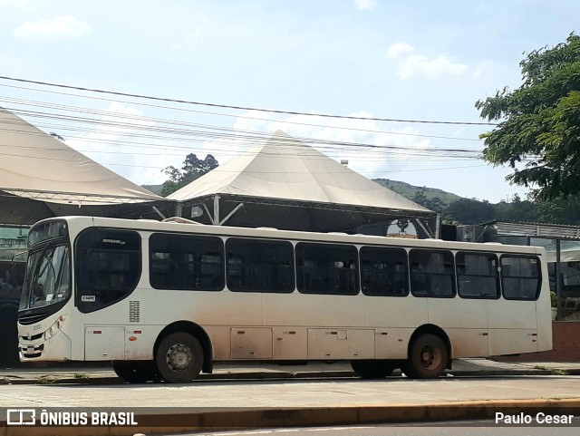 Ônibus Particulares S/N na cidade de Itabira, Minas Gerais, Brasil, por Paulo Cesar. Número da foto: #9500840.
