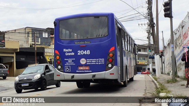 Viação Riacho Grande 2048 na cidade de São Bernardo do Campo, São Paulo, Brasil, por Ricardo Santos. Número da foto: #9506049.