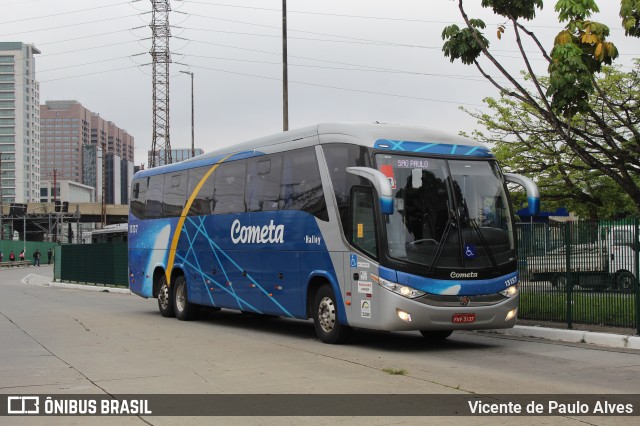 Viação Cometa 13137 na cidade de São Paulo, São Paulo, Brasil, por Vicente de Paulo Alves. Número da foto: #9506639.