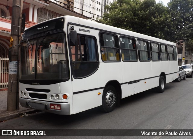 Ônibus Particulares 2807 na cidade de Belo Horizonte, Minas Gerais, Brasil, por Vicente de Paulo Alves. Número da foto: #9507591.