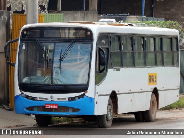 Ônibus Particulares 9199 na cidade de Paracatu, Minas Gerais, Brasil, por Adão Raimundo Marcelino. ID da foto: 9510059.