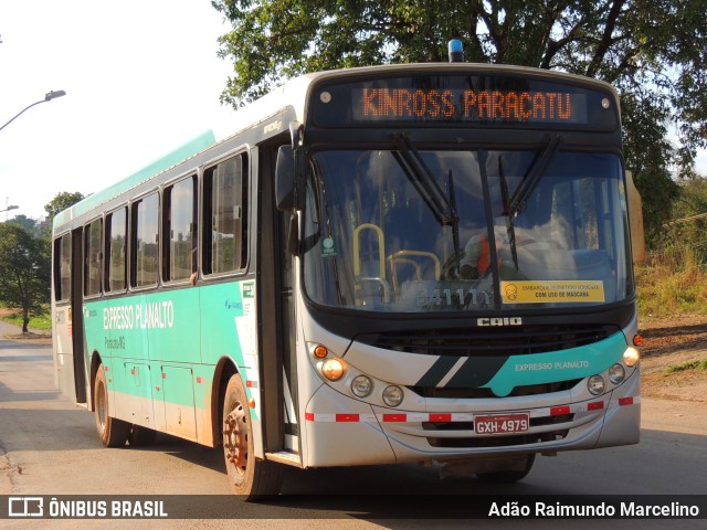 Expresso Planalto 541111 na cidade de Paracatu, Minas Gerais, Brasil, por Adão Raimundo Marcelino. ID da foto: 9510135.