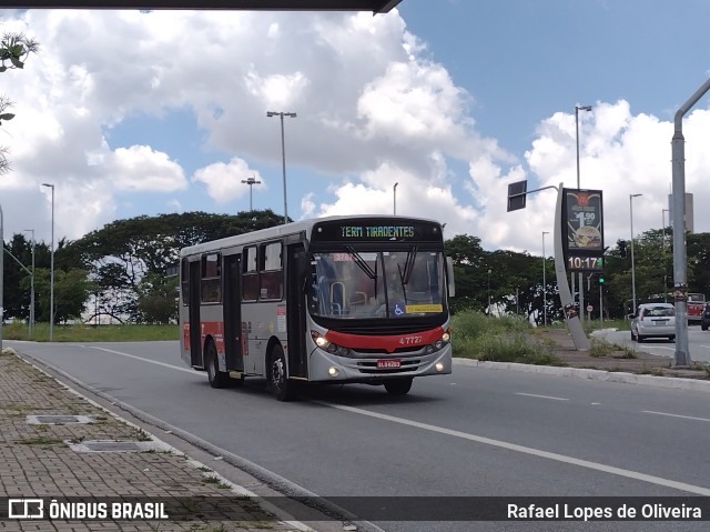 Pêssego Transportes 4 7727 na cidade de São Paulo, São Paulo, Brasil, por Rafael Lopes de Oliveira. ID da foto: 9507988.