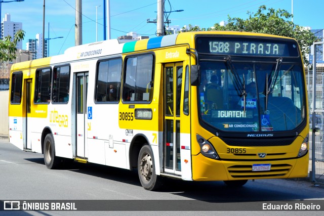 Plataforma Transportes 30855 na cidade de Salvador, Bahia, Brasil, por Eduardo Ribeiro. Número da foto: #9511698.