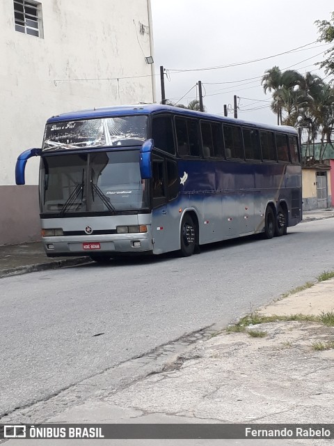 Ônibus Particulares 8068 na cidade de Praia Grande, São Paulo, Brasil, por Fernando Rabelo. ID da foto: 9432858.