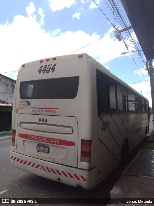 Turibus 4454 na cidade de Ananindeua, Pará, Brasil, por Jonas Miranda. Número da foto: #9432140.