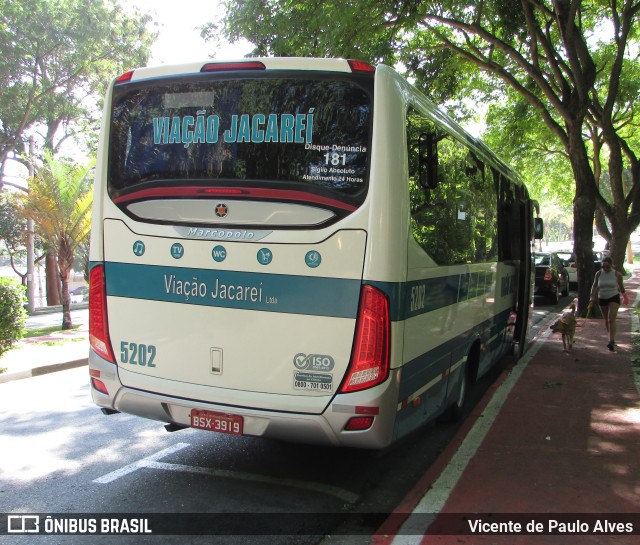 Viação Jacareí 5202 na cidade de São Roque, São Paulo, Brasil, por Vicente de Paulo Alves. ID da foto: 9514364.